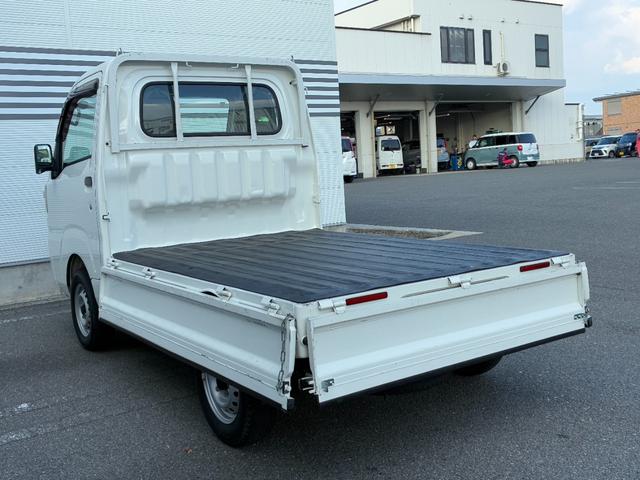 ハイゼットトラック スタンダード マニュアルエアコン パワーステアリング AM/FMチューナー 運転席エアバッグ(15枚目)