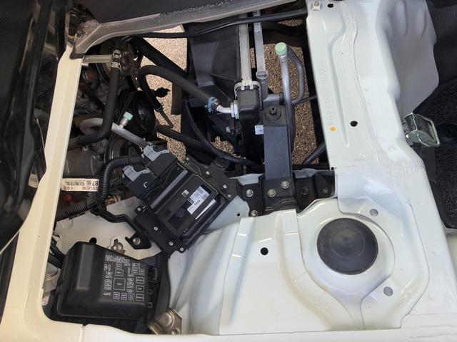 ハイゼットトラック スタンダード マニュアルエアコン パワーステアリング AM/FMチューナー 運転席エアバッグ(32枚目)