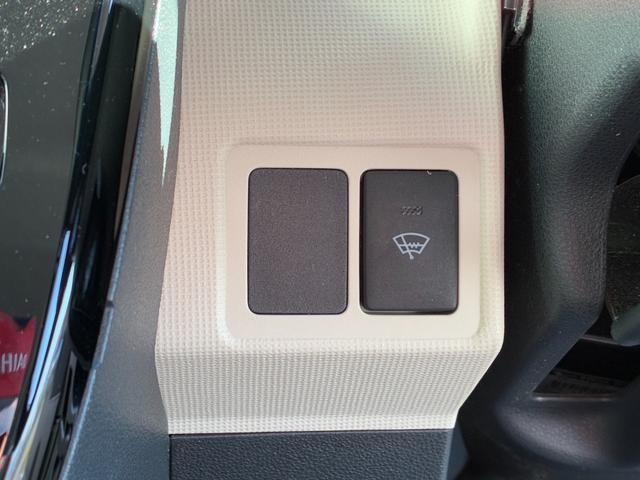 ムーヴキャンバス ＧブラックアクセントＶＳ　ＳＡＩＩＩ　ナビゲーション　パノラマモニター　ＬＥＤヘッドランプ　オートハイビーム　運転席シートヒーター　両側パワースライドドア　　プッシュボタンスタート　電動格納式ミラー　キーフリーシステム（5枚目）