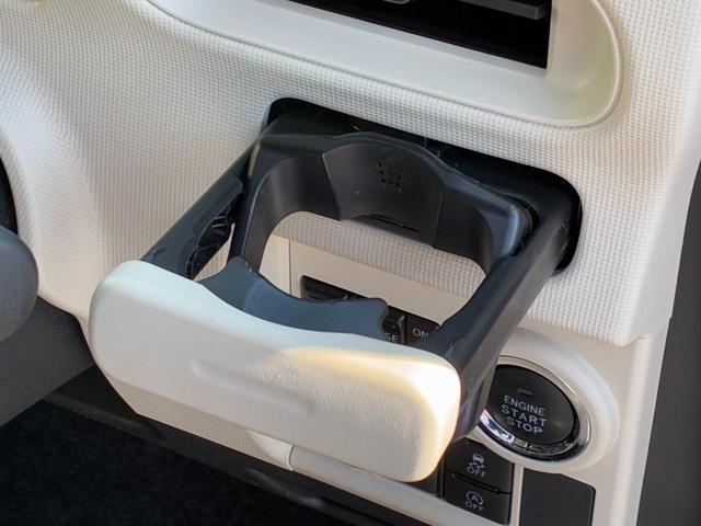 ムーヴキャンバス ＧブラックアクセントＶＳ　ＳＡＩＩＩ　ナビゲーション　パノラマモニター　ＬＥＤヘッドランプ　オートハイビーム　運転席シートヒーター　両側パワースライドドア　　プッシュボタンスタート　電動格納式ミラー　キーフリーシステム（8枚目）