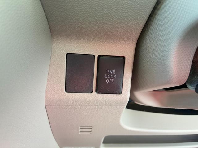 タント Ｘ　ＳＡ　ナビゲーション　バックカメラ　ＥＴＣ　電動格納式ミラー　助手席側パワースライドドア　アイドリングストップ　プッシュボタンスタート　　オートエアコン　チルトステアリング　シートリフター（8枚目）