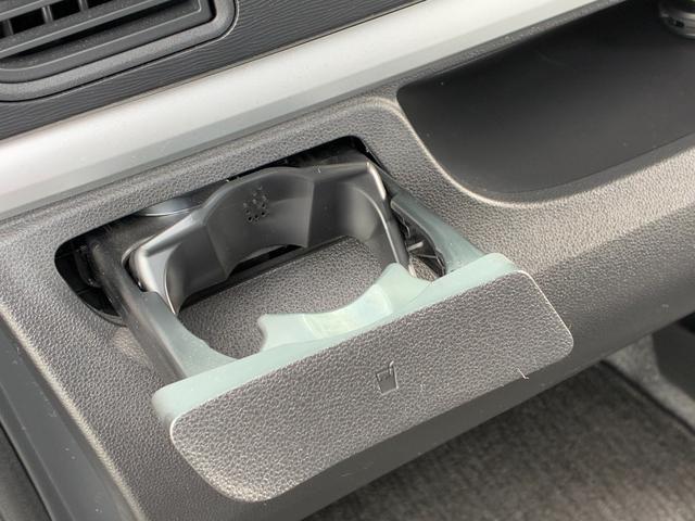 タント カスタムＲＳ　トップエディションＶＳ　ＳＡＩＩＩ　ナビゲーション　パノラマモニター　ＥＴＣ　ドライブレコーダー　ＬＥＤヘッドランプ　運転席シートヒーター　オートエアコン　電動格納式ミラー　キーフリーシステム（11枚目）