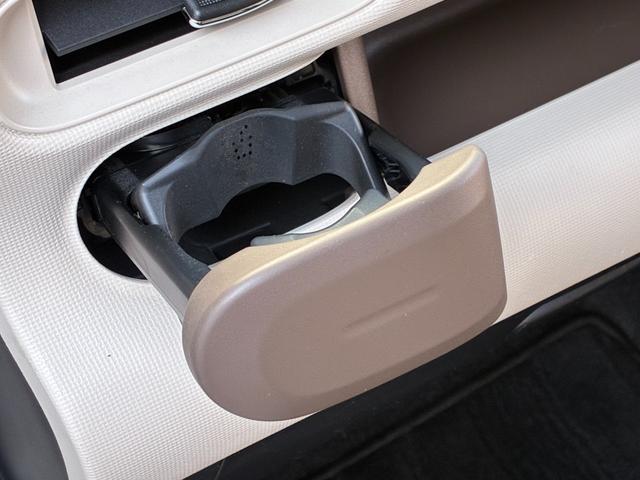 ムーヴキャンバス Ｇメイクアップ　ＳＡＩＩ　ナビゲーション　ドライブレコーダー　バックカメラ　ＬＥＤヘッドランプ　両側パワースライドドア　アイドリングストップ　プッシュボタンスタート　キーフリーシステム　オートエアコン　電動格納式ミラー（12枚目）