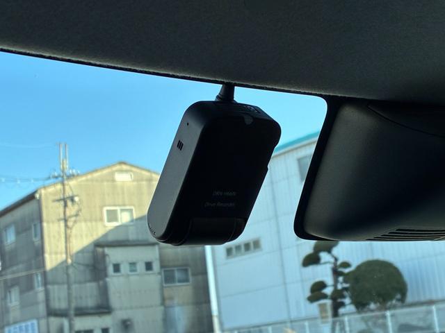 ムーヴキャンバス Ｇメイクアップ　ＳＡＩＩ　ナビゲーション　ドライブレコーダー　バックカメラ　ＬＥＤヘッドランプ　両側パワースライドドア　アイドリングストップ　プッシュボタンスタート　キーフリーシステム　オートエアコン　電動格納式ミラー（50枚目）