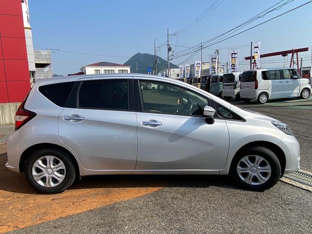 日産 ノート 17枚目