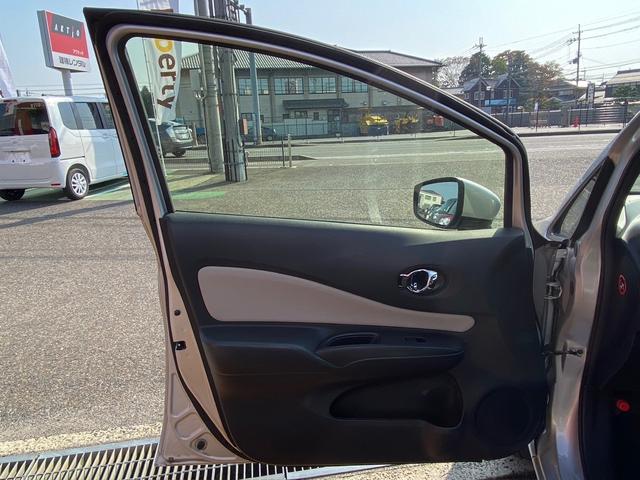 日産 ノート 37枚目
