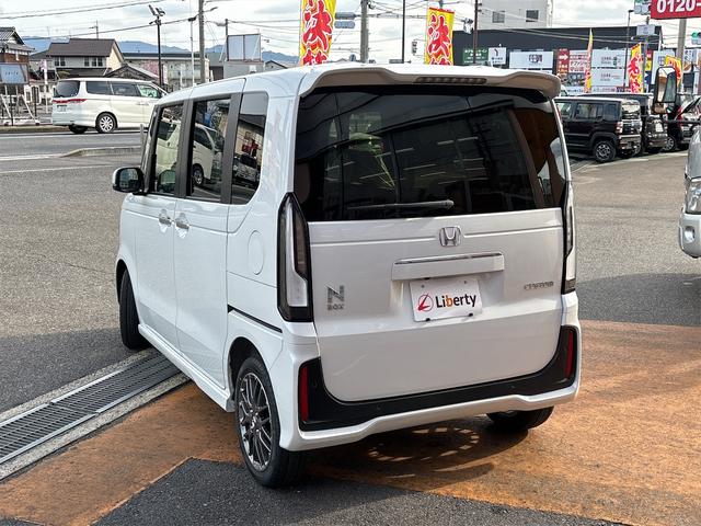 ホンダ Ｎ－ＢＯＸカスタム 17枚目