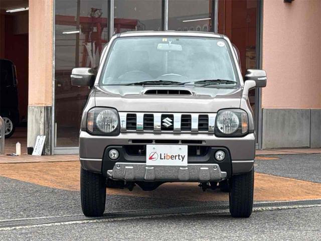 ジムニー クロスアドベンチャー　４ＷＤ　ＥＴＣ　ナビ　ＴＶ　電動格納ミラー　シートヒーター　ＡＴ　アルミホイール　エアコン　パワーウィンドウ　ハロゲンヘッドライト　ヘッドライトレベライザー（11枚目）