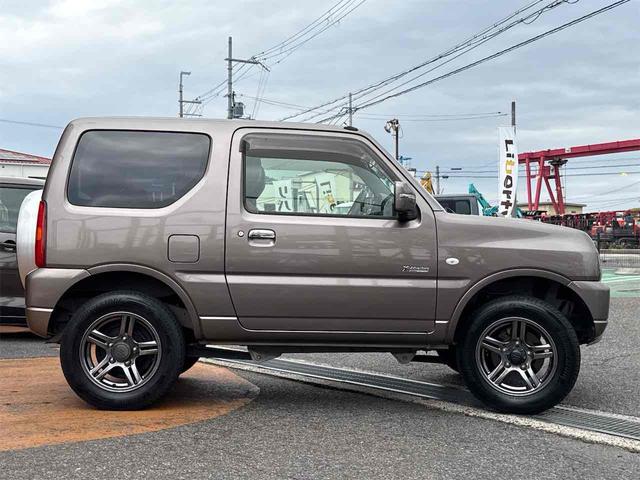 ジムニー クロスアドベンチャー　４ＷＤ　ＥＴＣ　ナビ　ＴＶ　電動格納ミラー　シートヒーター　ＡＴ　アルミホイール　エアコン　パワーウィンドウ　ハロゲンヘッドライト　ヘッドライトレベライザー（13枚目）