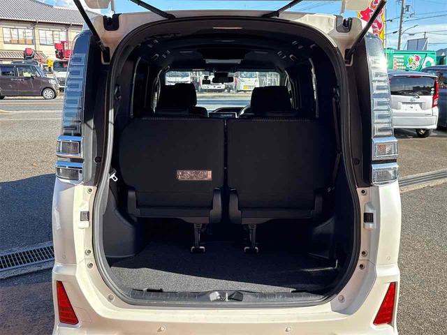 ヴォクシー ＺＳ　煌ＩＩ　ドライブレコーダー　バックカメラ　ＴＶ　クリアランスソナー　オートクルーズコントロール　レーンアシスト　衝突被害軽減システム　両側電動スライドドア　オートマチックハイビーム　オートライト（22枚目）