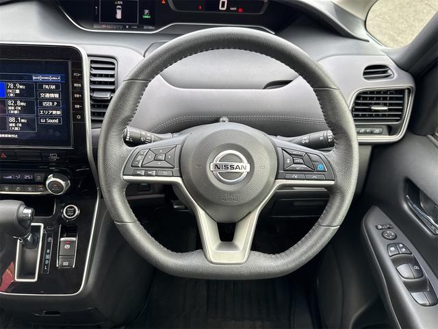 セレナ ハイウェイスターＶ　ＥＴＣ　純正１０インチナビ　ＴＶ　クリアランスソナー　オートクルーズコントロール　衝突被害軽減システム　両側電動スライドドア　オートライト　ＬＥＤヘッドランプ　スマートキー　アイドリングストップ（6枚目）