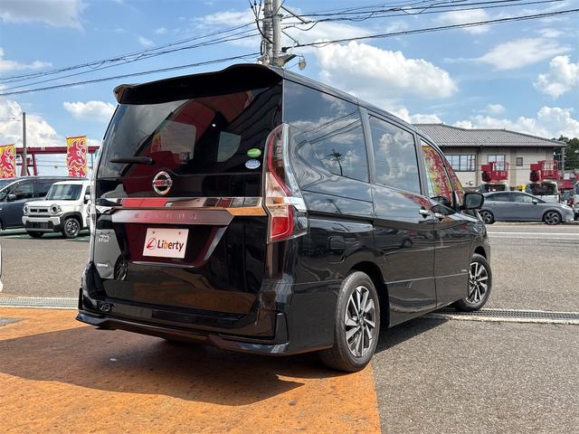 セレナ ハイウェイスターＶ　ＥＴＣ　純正１０インチナビ　ＴＶ　クリアランスソナー　オートクルーズコントロール　衝突被害軽減システム　両側電動スライドドア　オートライト　ＬＥＤヘッドランプ　スマートキー　アイドリングストップ（18枚目）