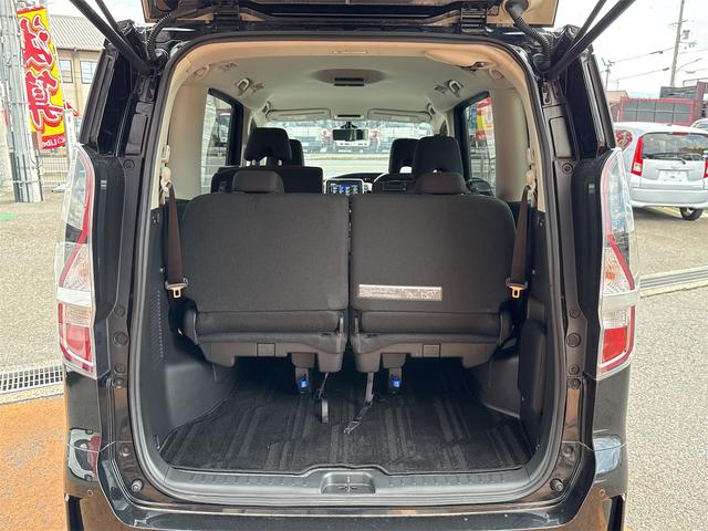 セレナ ハイウェイスターＶ　ＥＴＣ　純正１０インチナビ　ＴＶ　クリアランスソナー　オートクルーズコントロール　衝突被害軽減システム　両側電動スライドドア　オートライト　ＬＥＤヘッドランプ　スマートキー　アイドリングストップ（22枚目）