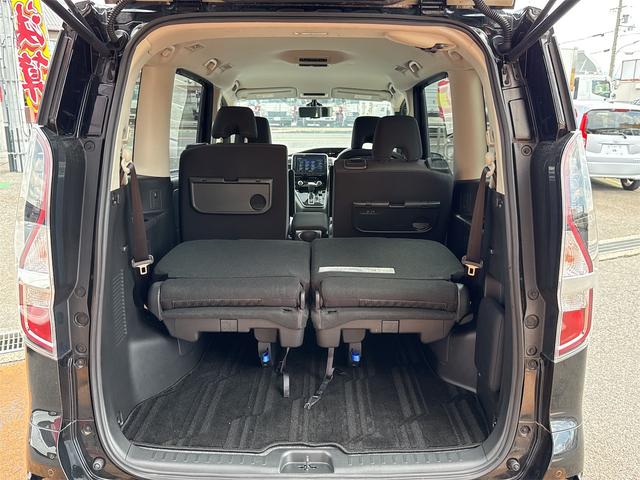 セレナ ハイウェイスターＶ　ＥＴＣ　純正１０インチナビ　ＴＶ　クリアランスソナー　オートクルーズコントロール　衝突被害軽減システム　両側電動スライドドア　オートライト　ＬＥＤヘッドランプ　スマートキー　アイドリングストップ（23枚目）