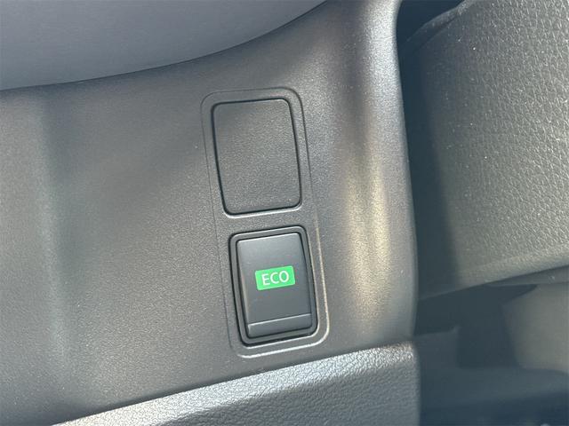 セレナ ハイウェイスターＶ　ＥＴＣ　純正１０インチナビ　ＴＶ　クリアランスソナー　オートクルーズコントロール　衝突被害軽減システム　両側電動スライドドア　オートライト　ＬＥＤヘッドランプ　スマートキー　アイドリングストップ（33枚目）