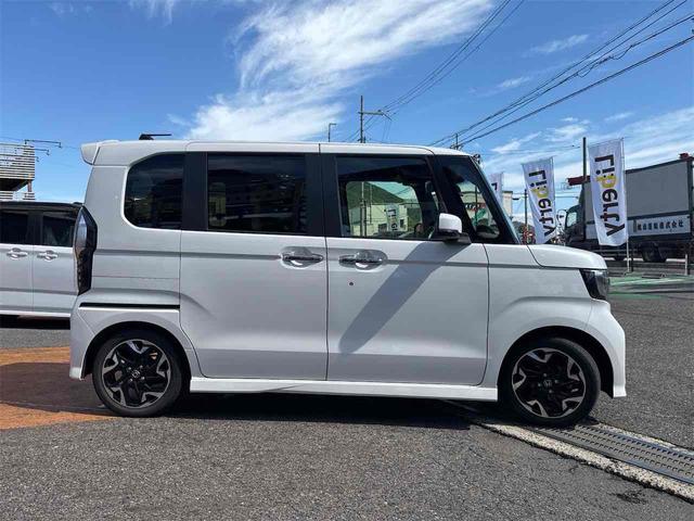 Ｎ－ＢＯＸカスタム Ｇ・Ｌターボホンダセンシング　ＥＴＣ　バックカメラ　両側電動スライドドア　ナビ　ＴＶ　クリアランスソナー　オートクルーズコントロール　レーンアシスト　衝突被害軽減システム　オートライト　スマートキー（17枚目）