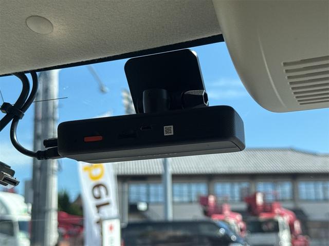 Ｎ－ＢＯＸ Ｇ・Ｌホンダセンシング　ＥＴＣ　バックカメラ　両側スライドドア　ナビ　クリアランスソナー　オートクルーズコントロール　レーンアシスト　衝突被害軽減システム　オートライト　スマートキー　アイドリングストップ（7枚目）