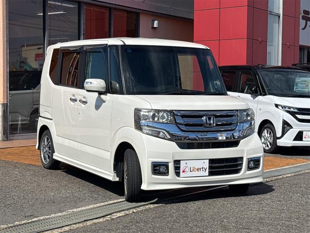 Ｎ－ＢＯＸカスタム Ｇ　ＳＳパッケージ　ＥＴＣ　バックカメラ　両側スライド・片側電動　ナビ　ＴＶ　オートライト　スマートキー　アイドリングストップ　電動格納ミラー　シートヒーター　ＣＶＴ　ＥＳＣ　ＣＤ　ＵＳＢ　Ｂｌｕｅｔｏｏｔｈ（16枚目）