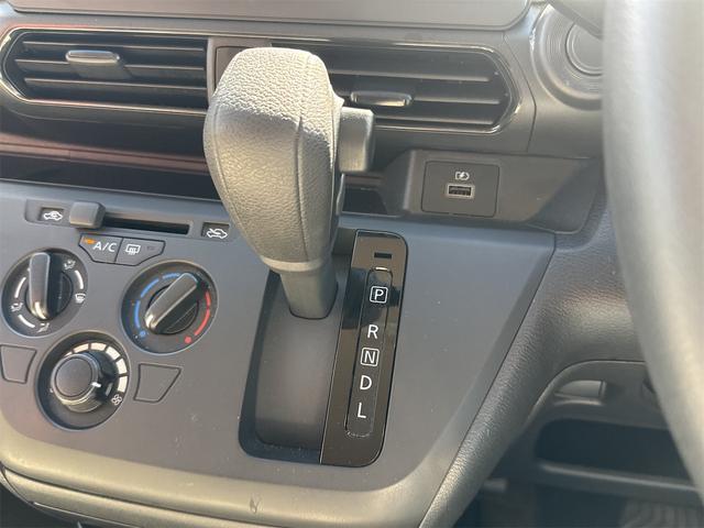 デイズ Ｓ　ＥＴＣ　バックカメラ　ＴＶ　クリアランスソナー　オートライト　アイドリングストップ　電動格納ミラー　ベンチシート　ＣＶＴ　ＡＢＳ　ＣＤ　ＵＳＢ　ミュージックプレイヤー接続可　Ｂｌｕｅｔｏｏｔｈ（14枚目）
