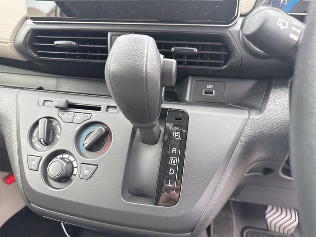 eKワゴン M バックカメラ ナビ TV レーンアシスト オートライト キーレスエントリー アイドリングストップ 電動格納ミラー シートヒーター ベンチシート CVT Bluetooth エアコン パワーステアリング(9枚目)