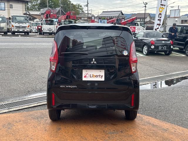 eKワゴン M バックカメラ ナビ TV レーンアシスト オートライト キーレスエントリー アイドリングストップ 電動格納ミラー シートヒーター ベンチシート CVT Bluetooth エアコン パワーステアリング(19枚目)