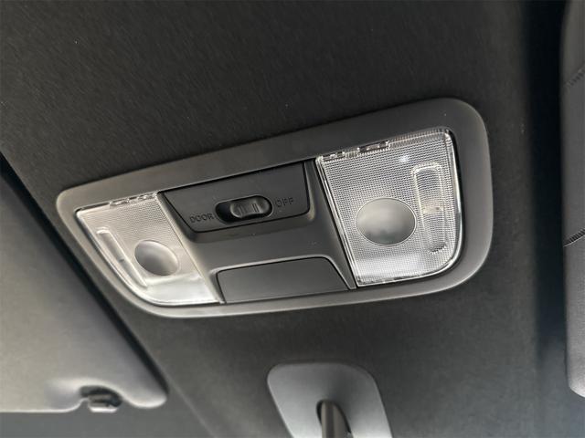Ｎ－ＢＯＸカスタム Ｇ・Ｌホンダセンシング　４ＷＤ　ＬＥＤヘッドライト　ＥＴＣ　バックカメラ　両側スライド・片側電動　ナビ　ＴＶ　クリアランスソナー　オートクルーズコントロール　レーンアシスト　衝突被害軽減システム　スマートキー（42枚目）