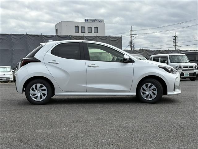 TOYOTA YARIS X