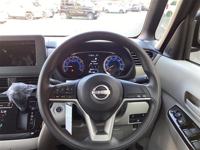 ルークス Ｘ　届出済未使用車　禁煙車　衝突軽減Ｂ　インテリジェント　エマージェンシーブレーキ　アラウンドビューモニター　左パワースライドドア　スマートキー　プッシュスタート　　タッチパネル　ステアリングスイッチ（6枚目）