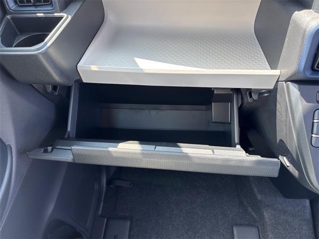 タント Ｘ　届出済未使用車　禁煙車　衝突軽減Ｂ　ＬＥＤヘッドライト　スマートキー　プッシュスタート　アイドリングストップ　左パワースライドドア　ステアリングスイッチ　前席シートヒーター　電子パーキング（14枚目）