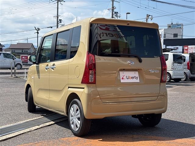 タント Ｘ　届出済未使用車　禁煙車　衝突軽減Ｂ　ＬＥＤヘッドライト　スマートキー　プッシュスタート　アイドリングストップ　左パワースライドドア　ステアリングスイッチ　前席シートヒーター　電子パーキング（20枚目）