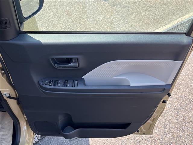 タント Ｘ　届出済未使用車　禁煙車　衝突軽減Ｂ　ＬＥＤヘッドライト　スマートキー　プッシュスタート　アイドリングストップ　左パワースライドドア　ステアリングスイッチ　前席シートヒーター　電子パーキング（39枚目）