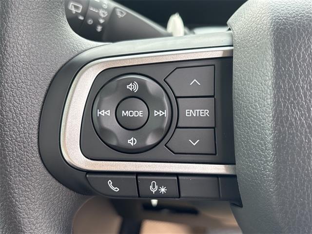 タント Ｘ　届出済未使用車　禁煙車　衝突軽減Ｂ　ＬＥＤヘッドライト　左パワースライドドア　スマートキー　プッシュスタート　アイドリングストップ　電子パーキング　前席シートヒーター　ステアリングスイッチ（11枚目）