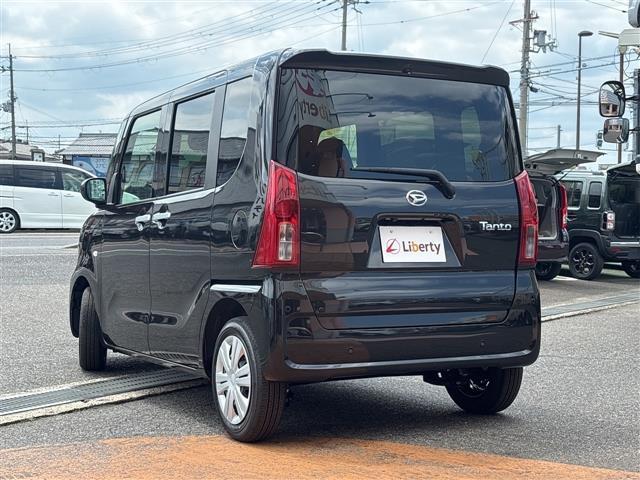 タント Ｘ　届出済未使用車　禁煙車　衝突軽減Ｂ　ＬＥＤヘッドライト　左パワースライドドア　スマートキー　プッシュスタート　アイドリングストップ　電子パーキング　前席シートヒーター　ステアリングスイッチ（19枚目）