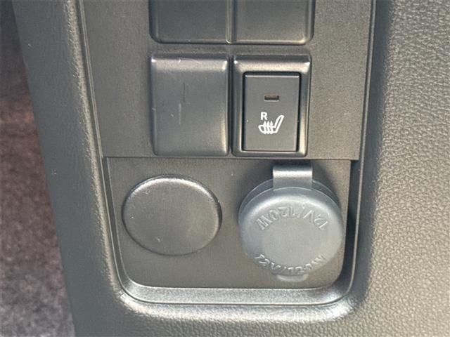 ワゴンＲ ＦＸ　クリアランスソナー　レーンアシスト　衝突被害軽減システム　スマートキー　シートヒーター　ベンチシート　ＣＶＴ　盗難防止システム　ＡＢＳ　ＥＳＣ　ＣＤ　衝突安全ボディ（12枚目）