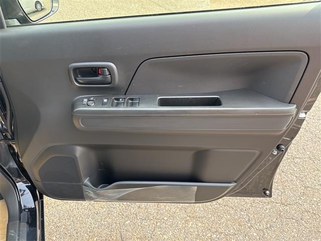 ワゴンＲ ＦＸ　クリアランスソナー　レーンアシスト　衝突被害軽減システム　スマートキー　シートヒーター　ベンチシート　ＣＶＴ　盗難防止システム　ＡＢＳ　ＥＳＣ　ＣＤ　衝突安全ボディ（14枚目）