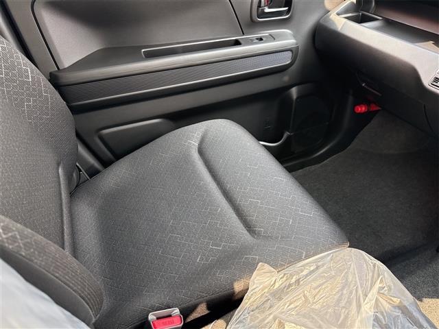 ワゴンＲ ＦＸ　クリアランスソナー　レーンアシスト　衝突被害軽減システム　スマートキー　シートヒーター　ベンチシート　ＣＶＴ　盗難防止システム　ＡＢＳ　ＥＳＣ　ＣＤ　衝突安全ボディ（33枚目）