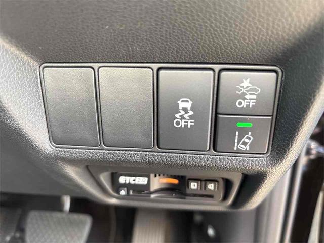 ステップワゴンスパーダ e:HEVスパーダ G ホンダセンシング バックカメラ ナビ TV オートクルーズコントロール レーンアシスト 衝突被害軽減システム 両側スライドドア オートライト LEDヘッドランプ スマートキー 電動格納ミラー(10枚目)