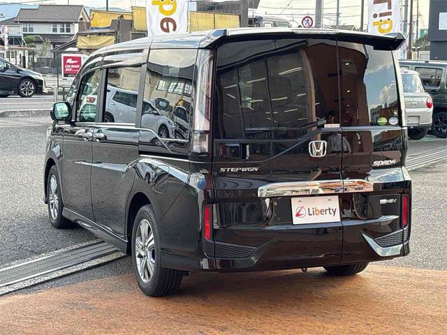ステップワゴンスパーダ e:HEVスパーダ G ホンダセンシング バックカメラ ナビ TV オートクルーズコントロール レーンアシスト 衝突被害軽減システム 両側スライドドア オートライト LEDヘッドランプ スマートキー 電動格納ミラー(18枚目)