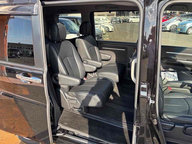 ステップワゴンスパーダ e:HEVスパーダ G ホンダセンシング バックカメラ ナビ TV オートクルーズコントロール レーンアシスト 衝突被害軽減システム 両側スライドドア オートライト LEDヘッドランプ スマートキー 電動格納ミラー(25枚目)