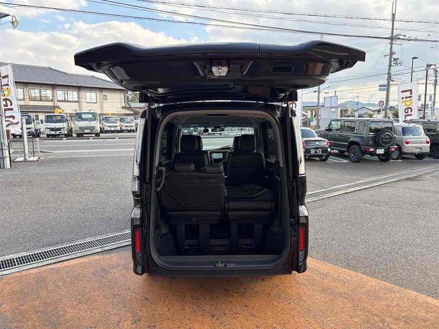 ステップワゴンスパーダ e:HEVスパーダ G ホンダセンシング バックカメラ ナビ TV オートクルーズコントロール レーンアシスト 衝突被害軽減システム 両側スライドドア オートライト LEDヘッドランプ スマートキー 電動格納ミラー(27枚目)