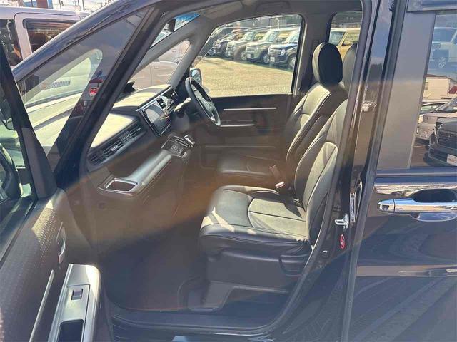 ステップワゴンスパーダ e:HEVスパーダ G ホンダセンシング バックカメラ ナビ TV オートクルーズコントロール レーンアシスト 衝突被害軽減システム 両側スライドドア オートライト LEDヘッドランプ スマートキー 電動格納ミラー(29枚目)