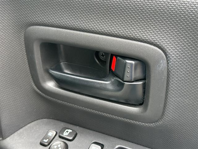 スペーシア ハイブリッドX バックカメラ 両側電動スライドドア ナビ TV クリアランスソナー レーンアシスト 衝突被害軽減システム オートライト スマートキー アイドリングストップ 電動格納ミラー(37枚目)