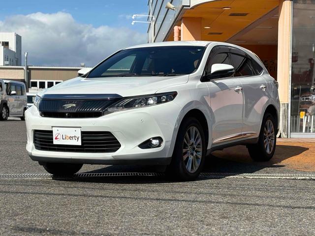 ハリアー プレミアム アドバンスドパッケージ 全周囲カメラ クリアランスソナー オートクルーズコントロール レーンアシスト パワーシート 衝突被害軽減システム ナビ オートマチックハイビーム オートライト 電動リアゲート アルミホイール(16枚目)