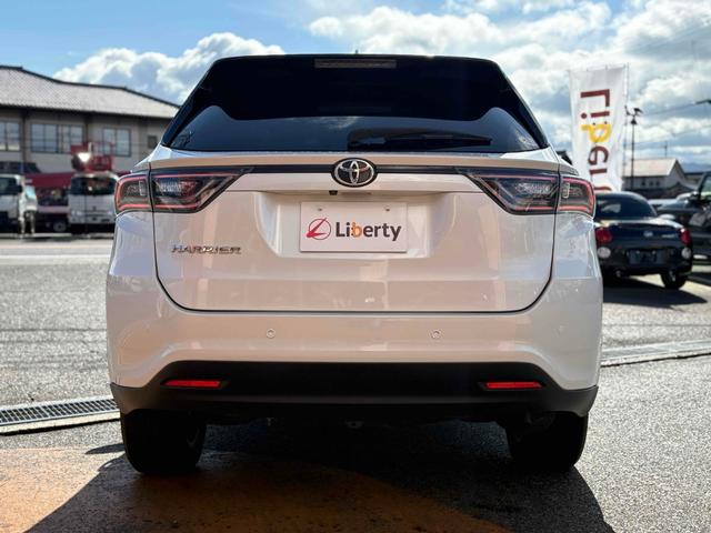 ハリアー プレミアム アドバンスドパッケージ 全周囲カメラ クリアランスソナー オートクルーズコントロール レーンアシスト パワーシート 衝突被害軽減システム ナビ オートマチックハイビーム オートライト 電動リアゲート アルミホイール(21枚目)