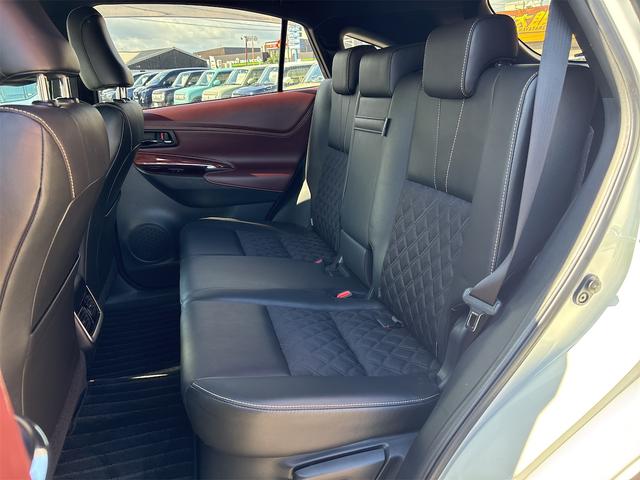 ハリアー プレミアム アドバンスドパッケージ 全周囲カメラ クリアランスソナー オートクルーズコントロール レーンアシスト パワーシート 衝突被害軽減システム ナビ オートマチックハイビーム オートライト 電動リアゲート アルミホイール(31枚目)