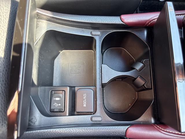 ハリアー プレミアム アドバンスドパッケージ 全周囲カメラ クリアランスソナー オートクルーズコントロール レーンアシスト パワーシート 衝突被害軽減システム ナビ オートマチックハイビーム オートライト 電動リアゲート アルミホイール(34枚目)