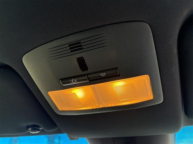 ハリアー プレミアム アドバンスドパッケージ 全周囲カメラ クリアランスソナー オートクルーズコントロール レーンアシスト パワーシート 衝突被害軽減システム ナビ オートマチックハイビーム オートライト 電動リアゲート アルミホイール(40枚目)