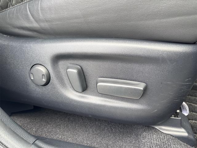 ハリアー プレミアム アドバンスドパッケージ 全周囲カメラ クリアランスソナー オートクルーズコントロール レーンアシスト パワーシート 衝突被害軽減システム ナビ オートマチックハイビーム オートライト 電動リアゲート アルミホイール(42枚目)