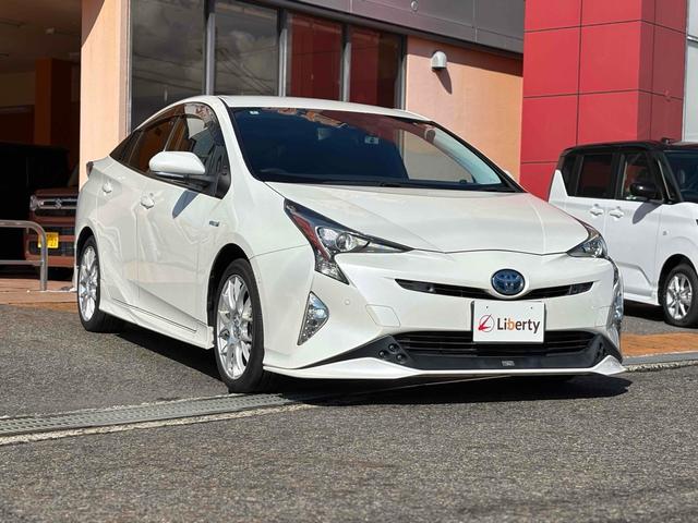 プリウス Aプレミアム ツーリングセレクション クリアランスソナー レーンアシスト オートクルーズコントロール パークアシスト 衝突被害軽減システム バックカメラ アルミホイール オートマチックハイビーム LEDヘッドランプ(17枚目)