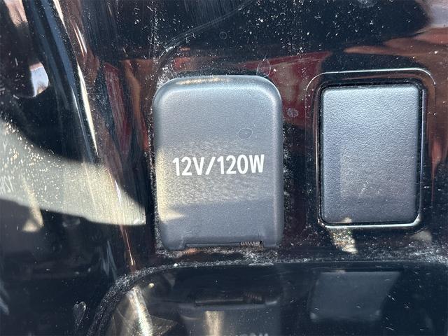 プリウス Aプレミアム ツーリングセレクション クリアランスソナー レーンアシスト オートクルーズコントロール パークアシスト 衝突被害軽減システム バックカメラ アルミホイール オートマチックハイビーム LEDヘッドランプ(37枚目)